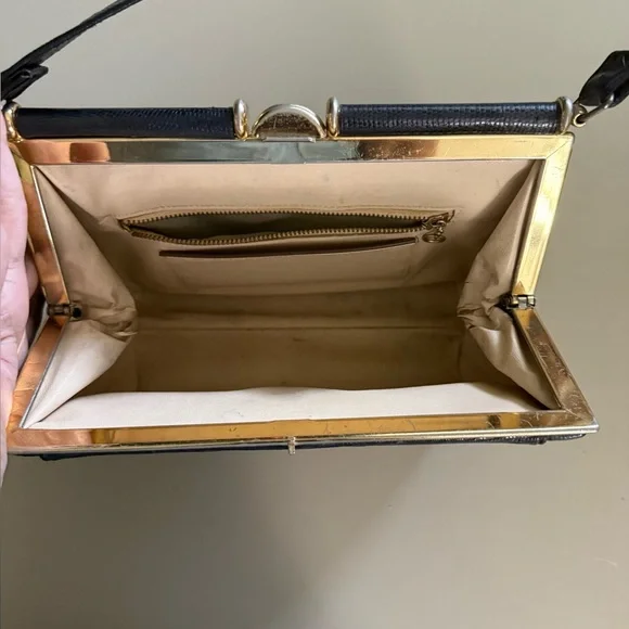 Vintage, 50’s, 60s, black, lizard skin bag, rockabilly, handbag. - Picture 6 of 11